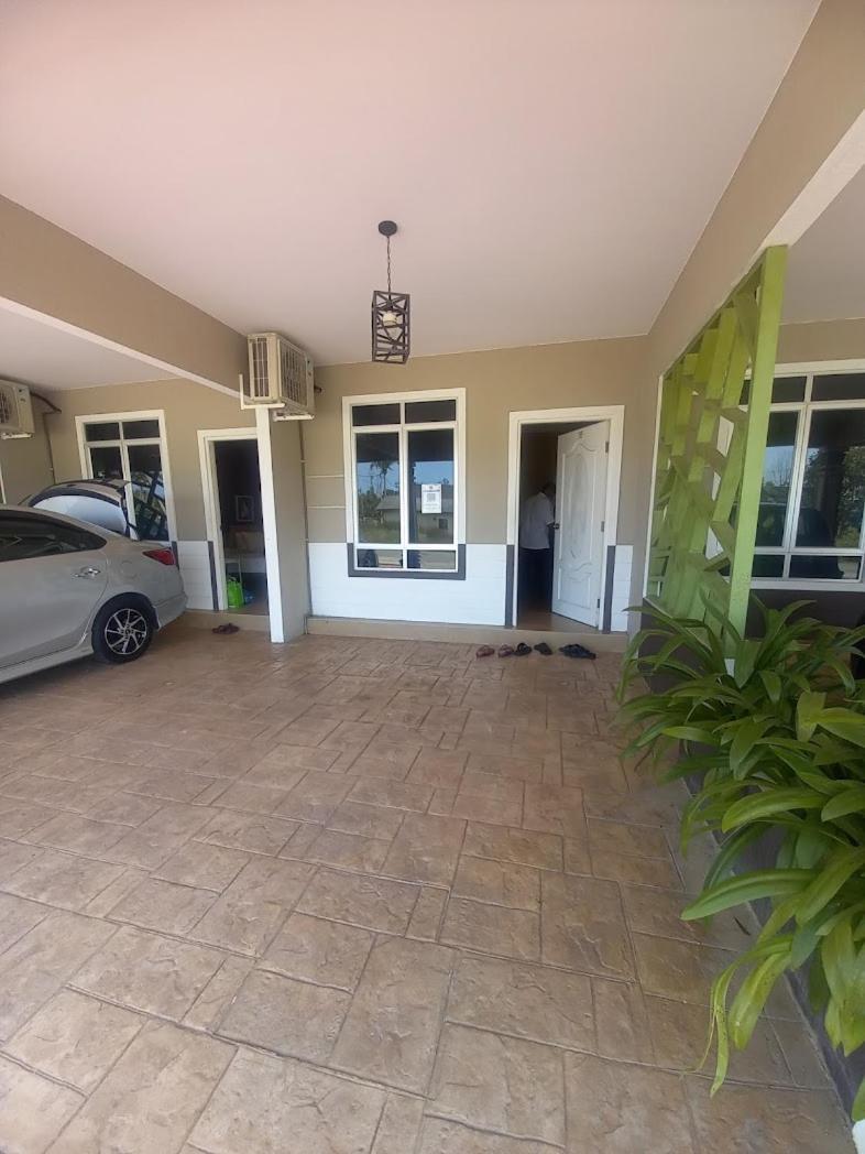 Asfa D Village - Resort - Homestay - Family Room Kemasik Екстер'єр фото
