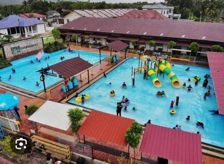 Asfa D Village - Resort - Homestay - Family Room Kemasik Екстер'єр фото